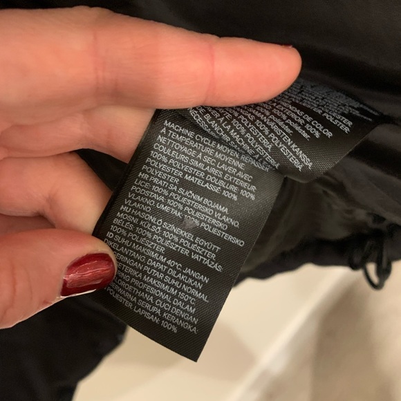 H&M Black Puffy Coat Size L - Picture 8 of 14